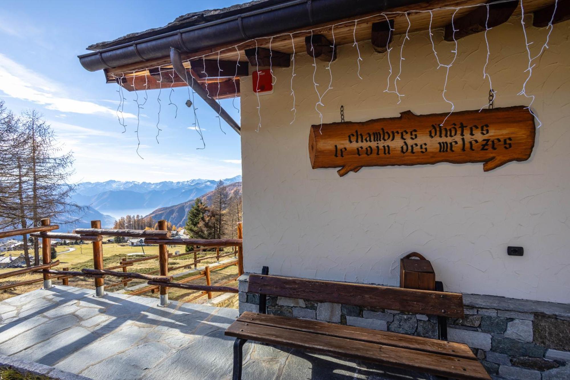 Le Coin Des Melezes - Nature & Trek - Camere In Baita Di Montagna Brusson Luaran gambar